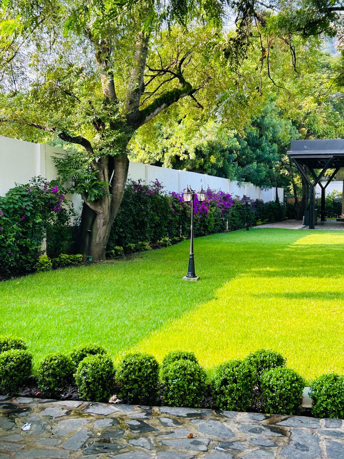 Tatala Hotel & Garden